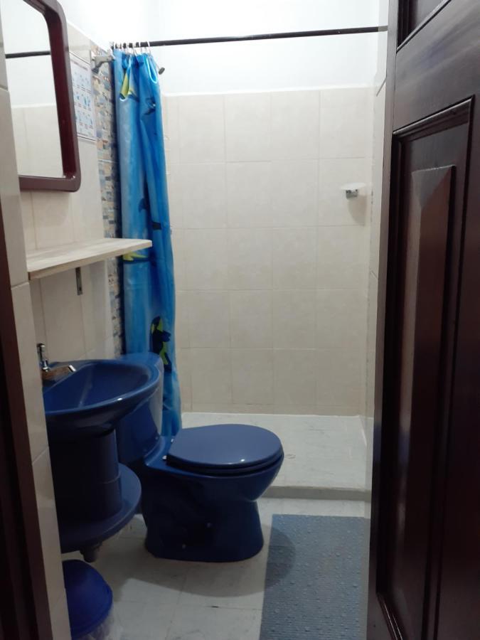 Hostal La Comedia Jardín Extérieur photo